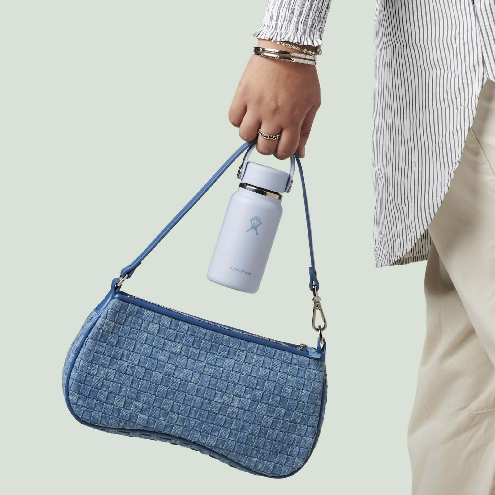 VARIANT|Color|'|25